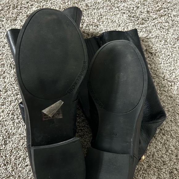 Michael Kors Black Leather Knee High Boots with Gold Buttons and Zipper Size 8 - Picture 6 of 11